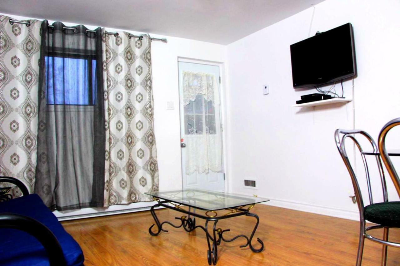 Private Comfy Apartment In Montréal Exteriör bild